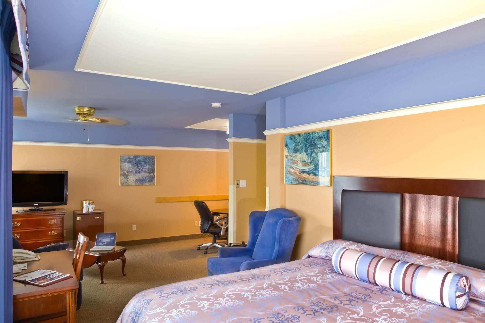 Repotel Aeroport Quebec 外观 照片